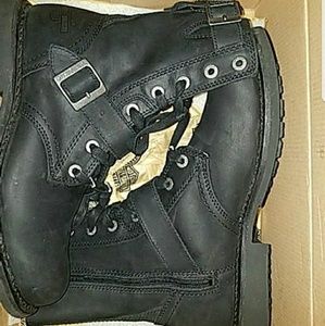Biker boots